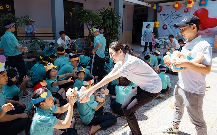 Hình ảnh mô tả hoạt động hoàn trả hàng ngày tại hi88vip